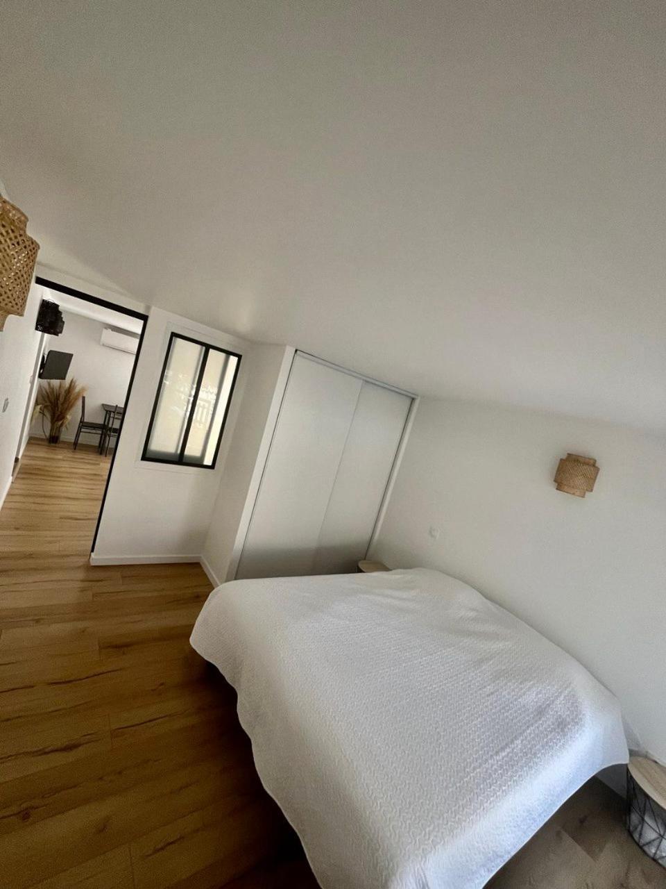 Charmant Et Confortable Appartement Narbona Exterior foto